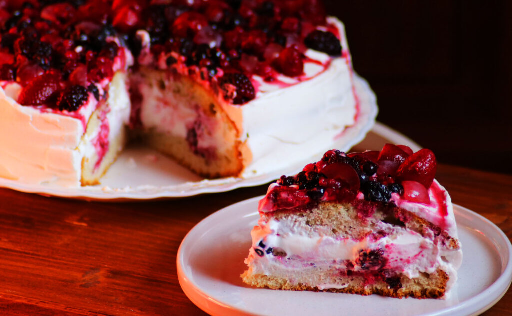 Torta ai frutti di bosco